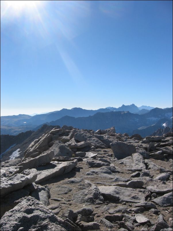 2005-09-04 Lamarck (22) Pano1n Cloudripper, Sill and Agassiz